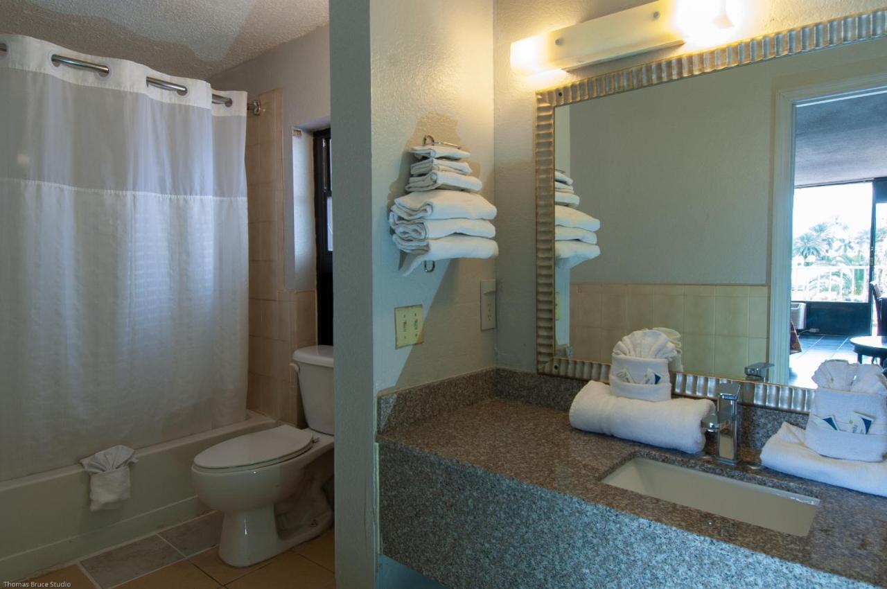 Express Inn & Suites - 5 Miles From St Petersburg Clearwater Airport Extérieur photo