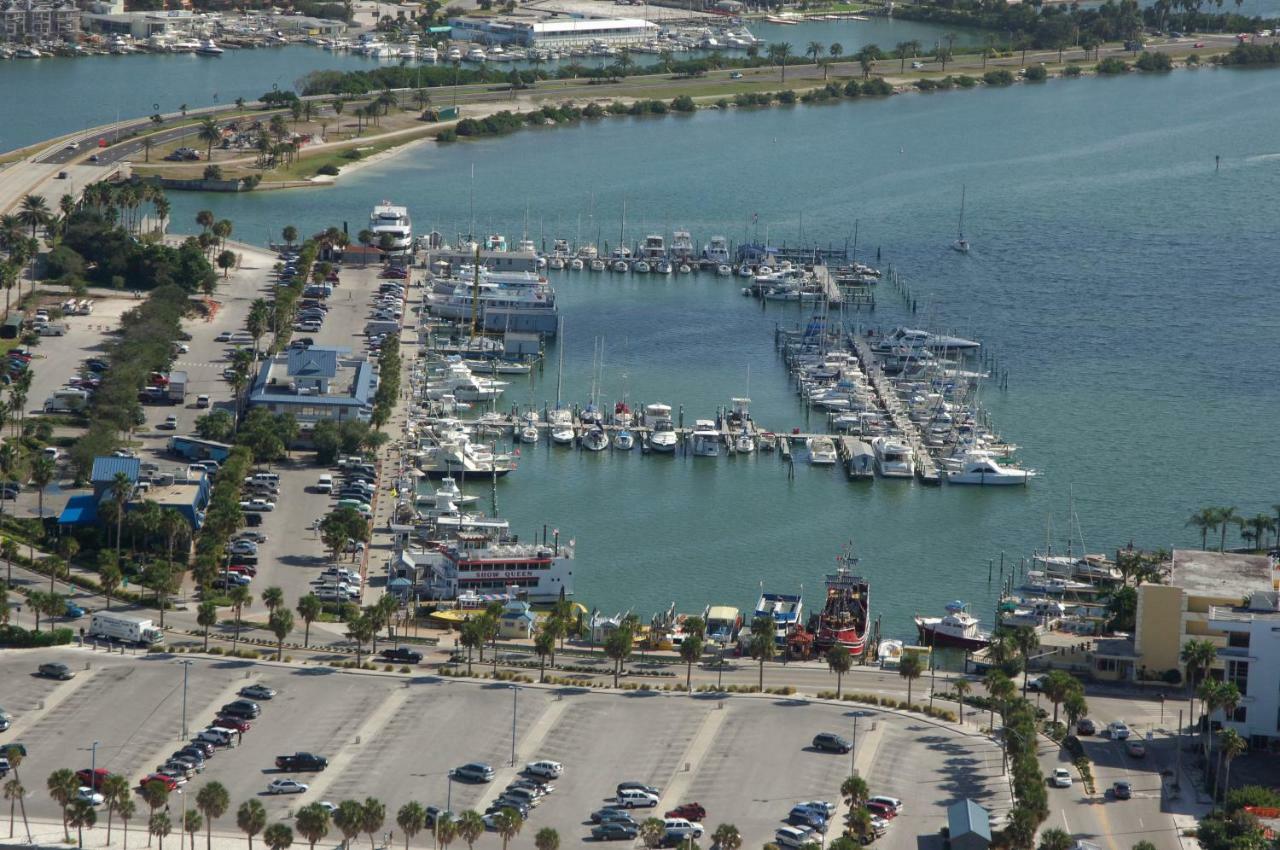 Express Inn & Suites - 5 Miles From St Petersburg Clearwater Airport Extérieur photo